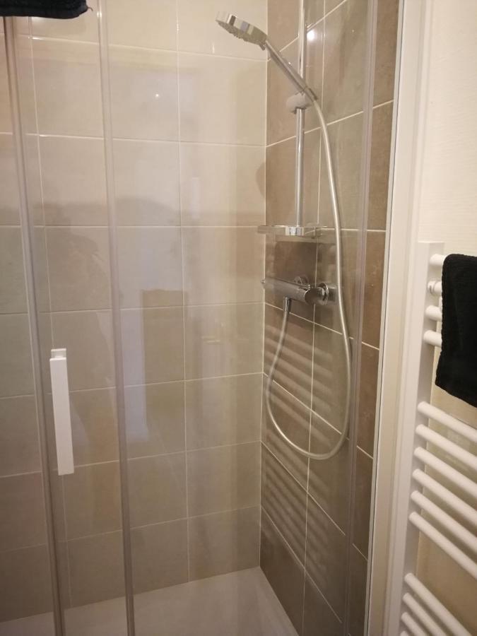 Appartement T4 NEUF et LUMINEUX avec Balcon - 3ème étage sans ascenseur Tarbes Exterior foto